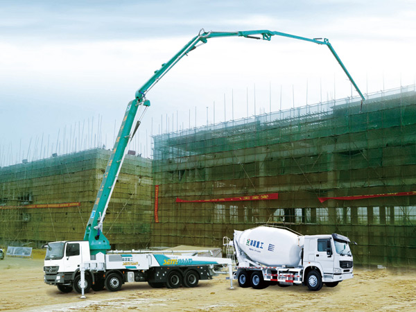 Mixer Truck & Concrete Pump Truck