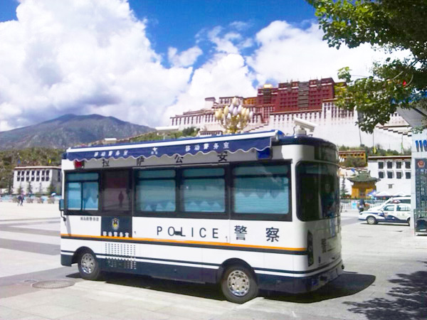 Mobile Police Station in Lasa